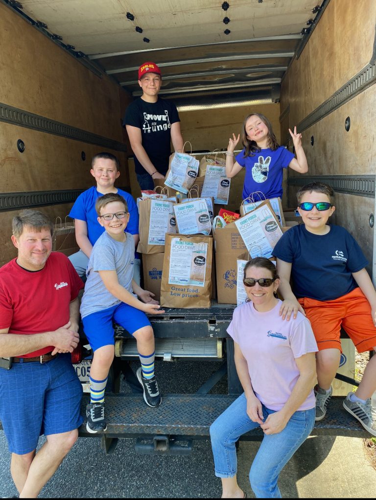 The Other Moving Company collects 541 pounds of food at ‘Front Porch