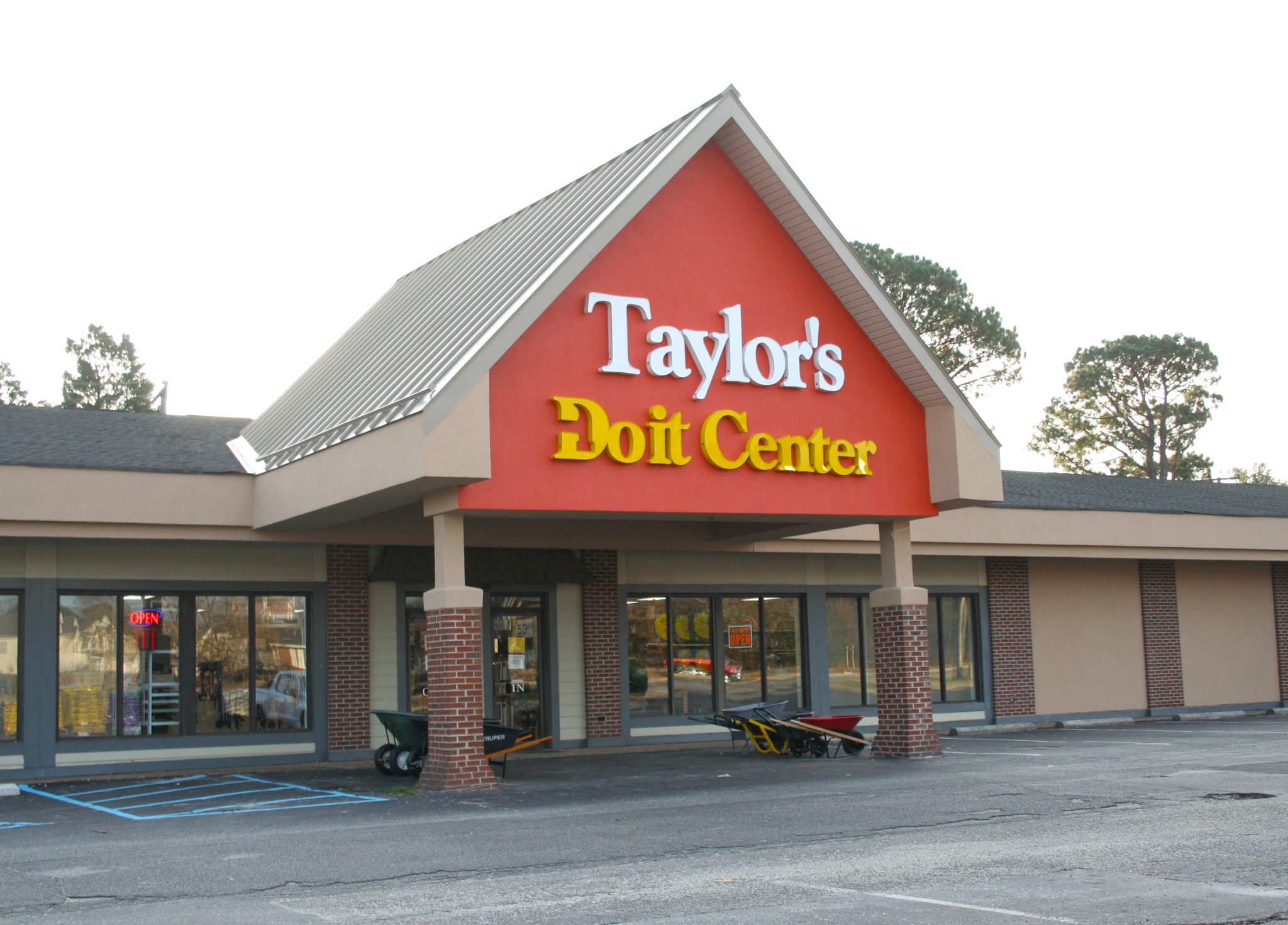 Taylor’s Do it Center opens Gloucester Point location Gazette Journal