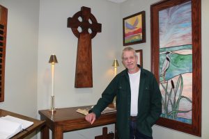 church rwrh chapel cross