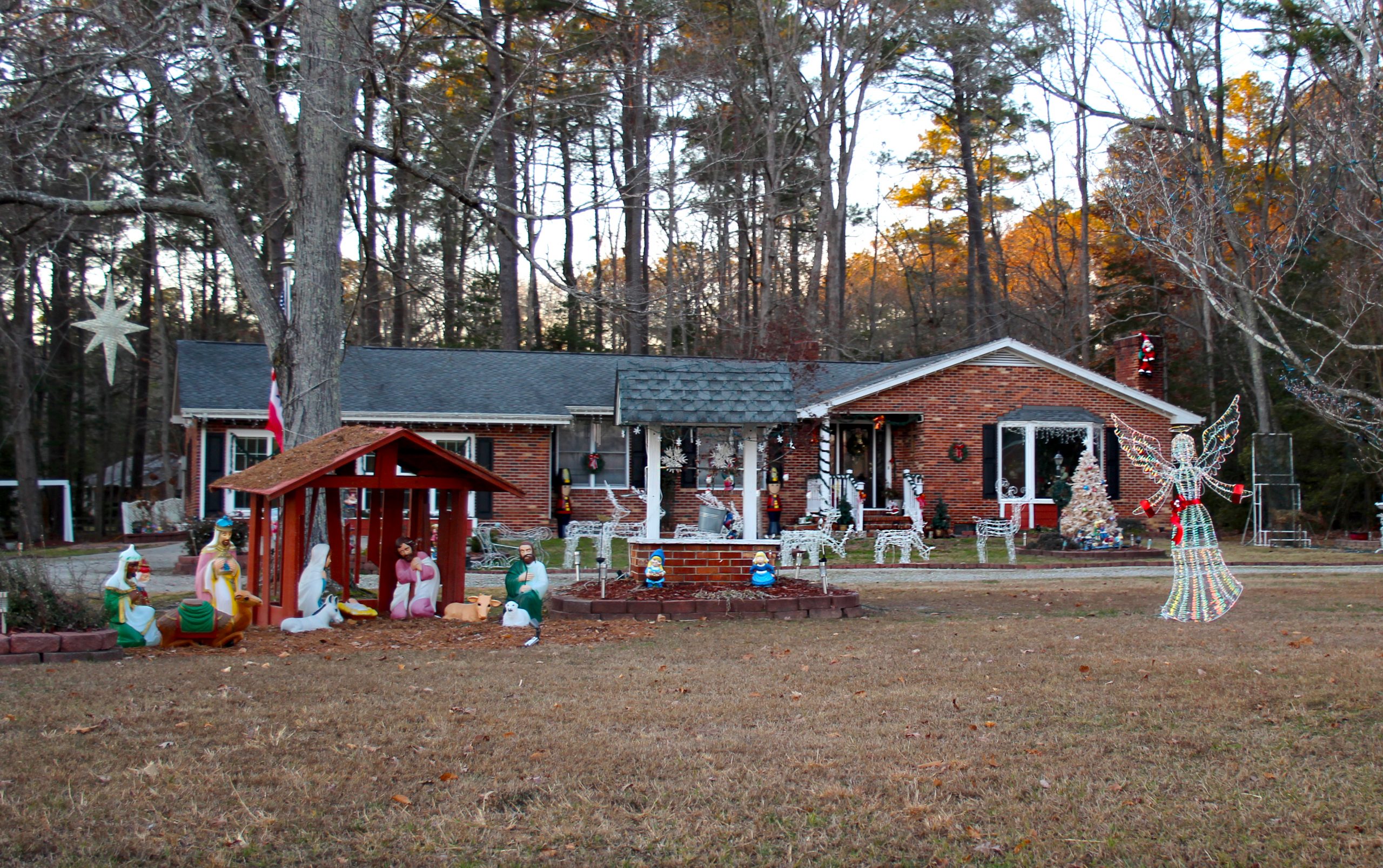 gloucester aberdeen creek road home decorations