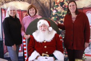 sisters Kathy Gaffney and Nancy Miller and Miller's daughter Leanna Pletcher
