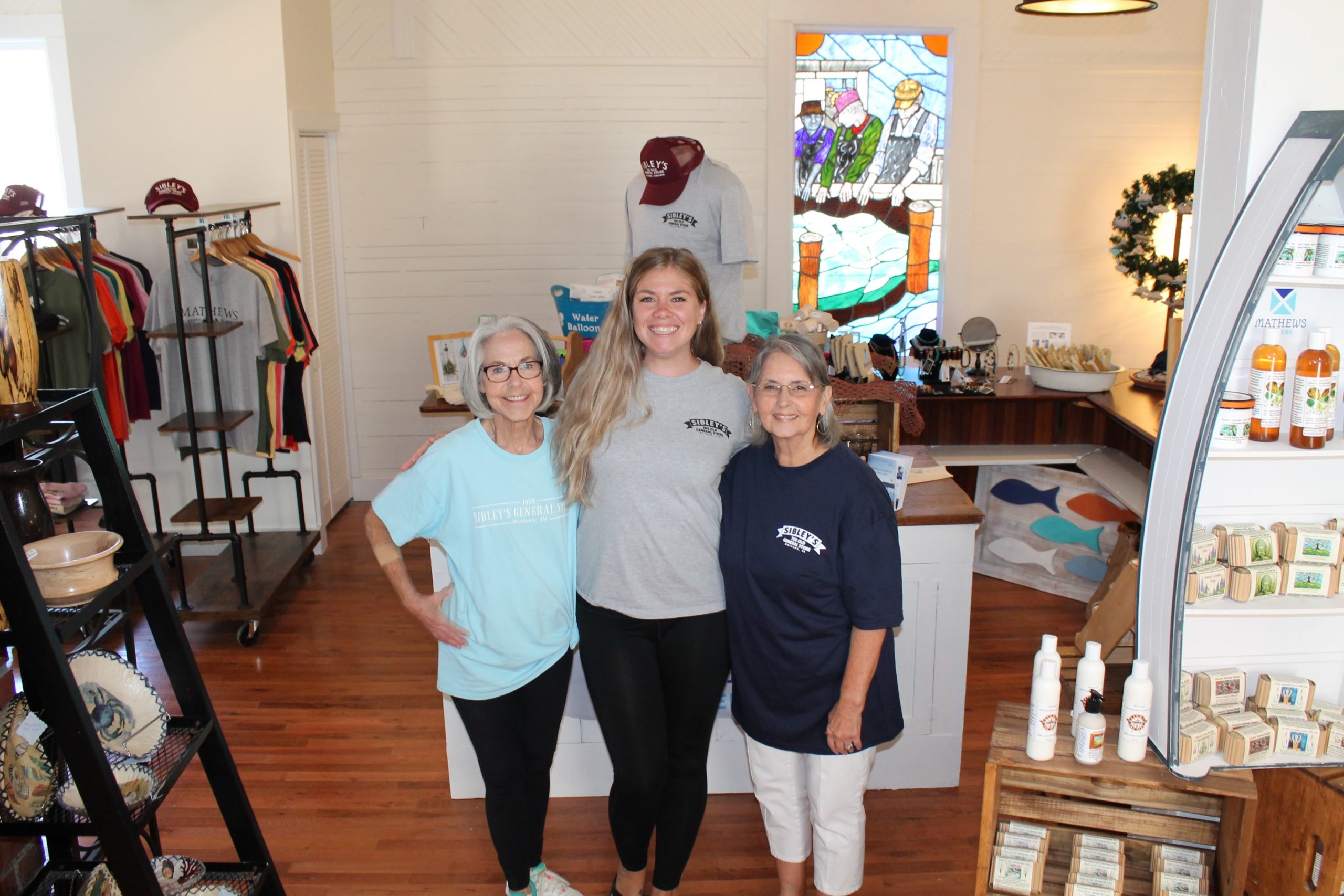 mathews visitor center reopening