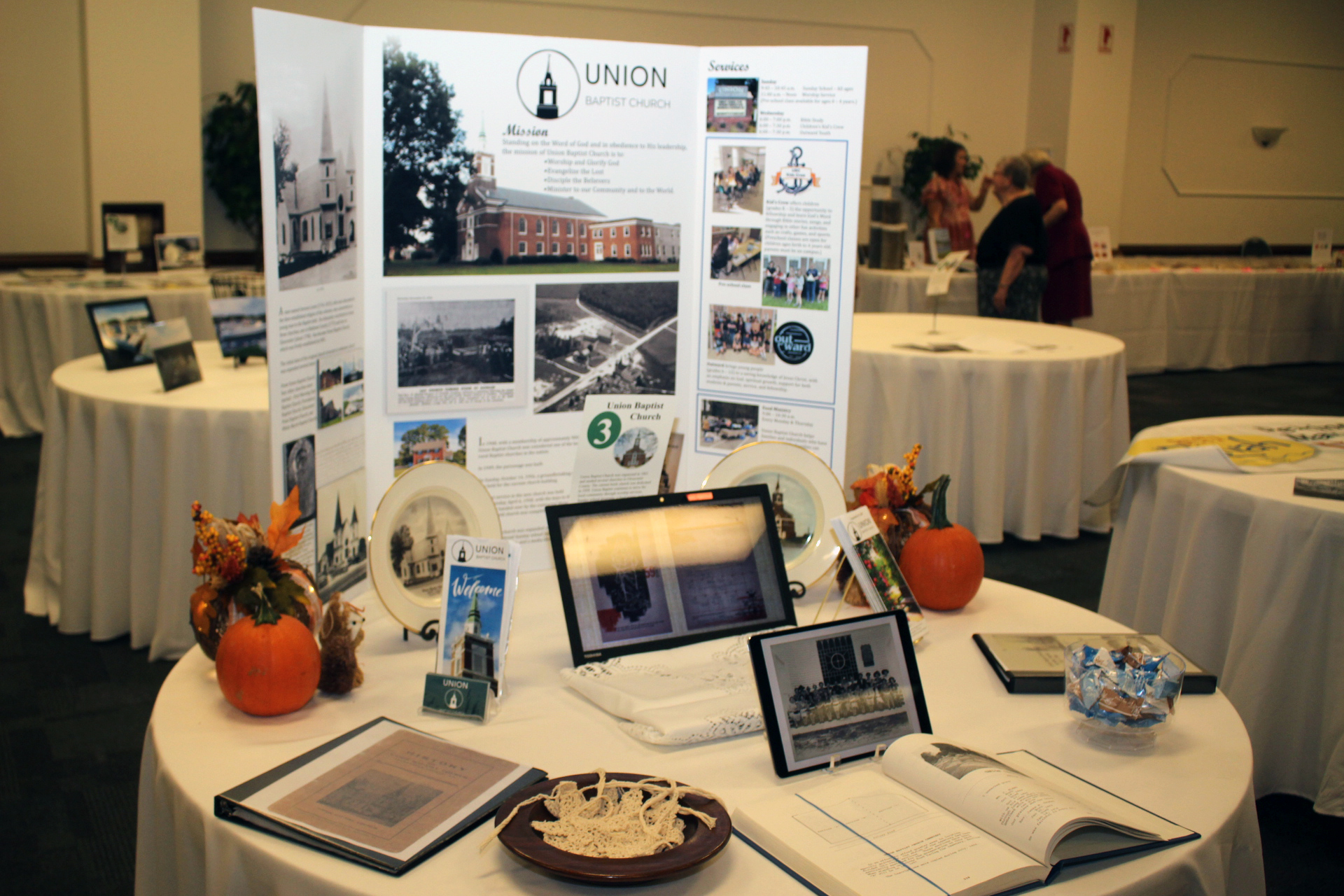 union baptist table