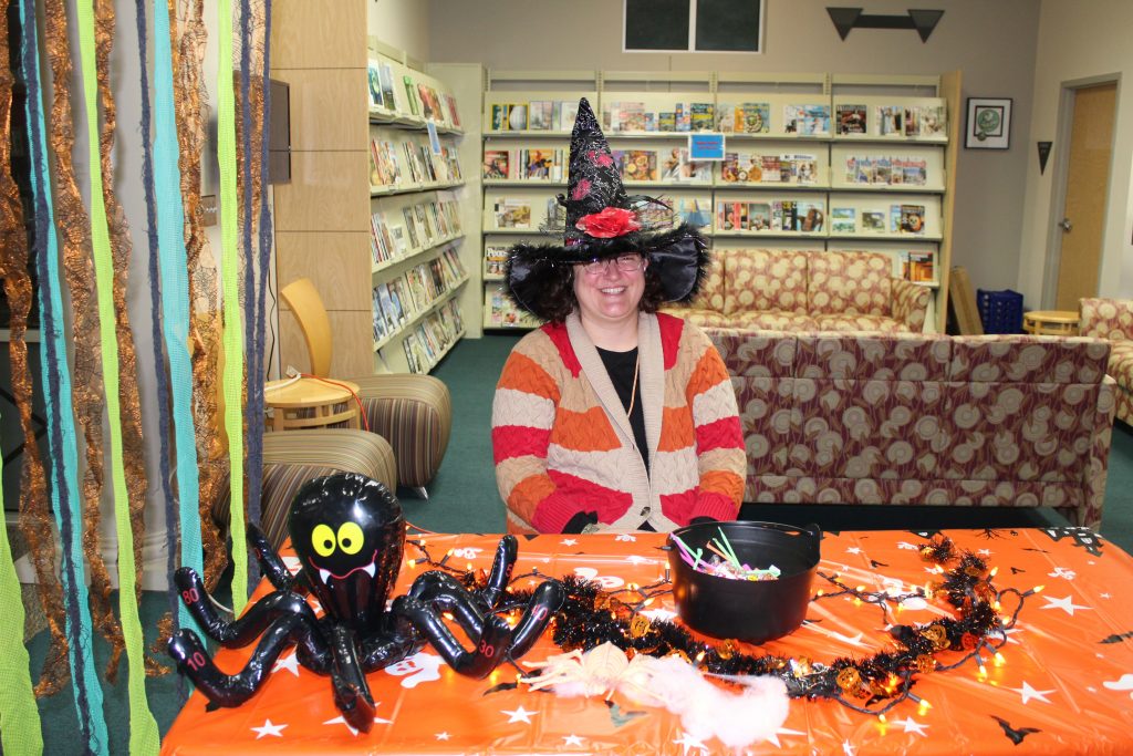 gloucester library halloween right