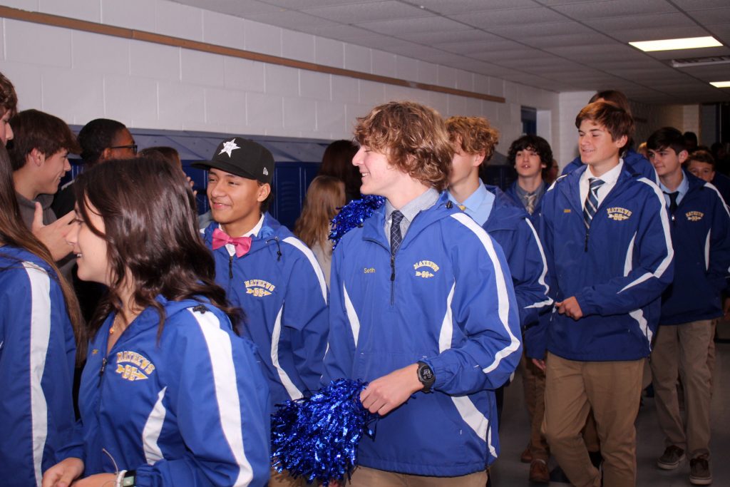 sports mhs cross country sendoff 2