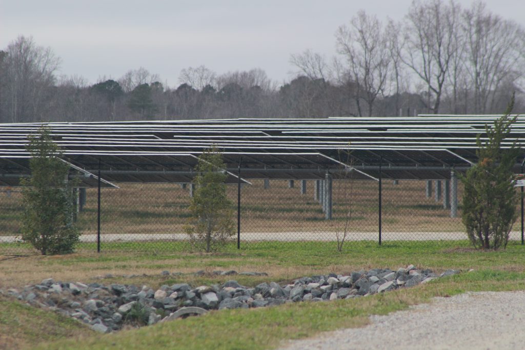 gloucester solar farm