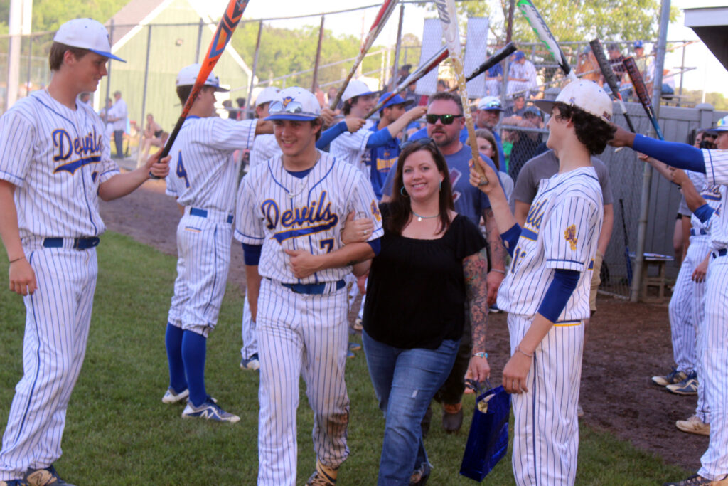 sports mhs baseball