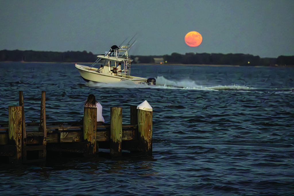 Strawberry Moon at the Point