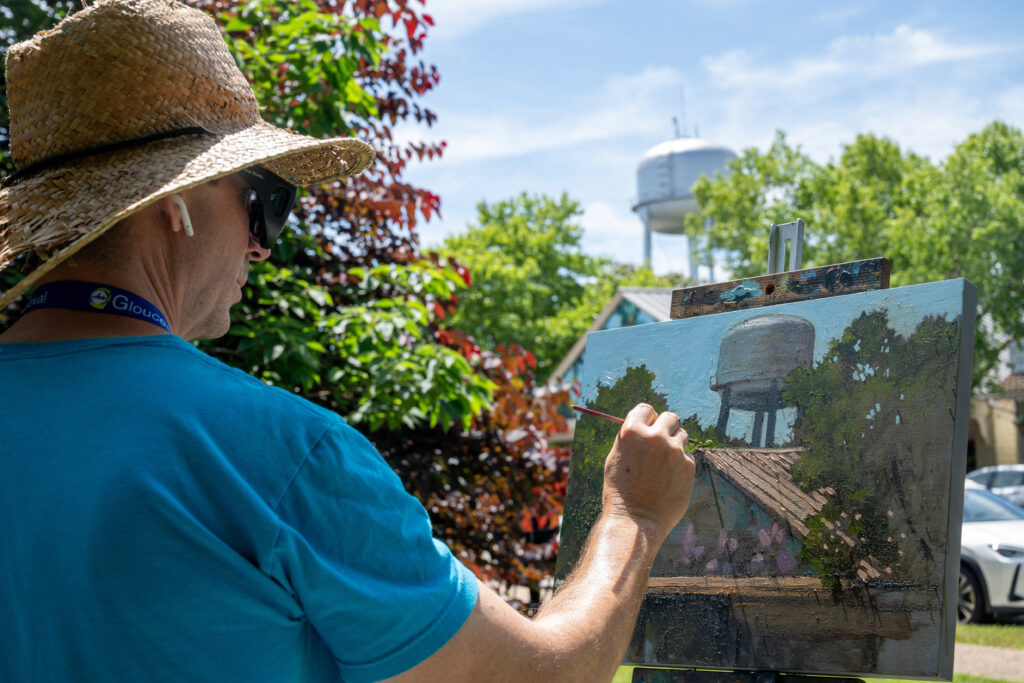 arts festival paint main matt lively painting his mural