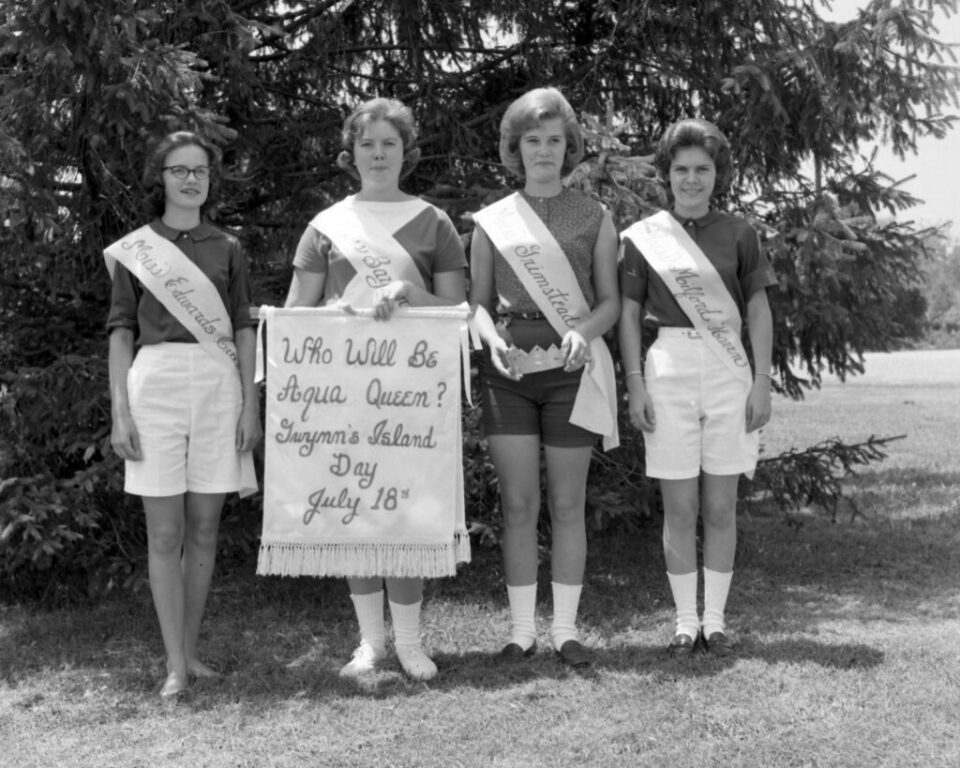 glimpses aqua queen I contestants 1964