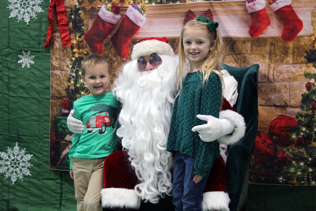 library santa peyton, 7, brooks, 5, hollins