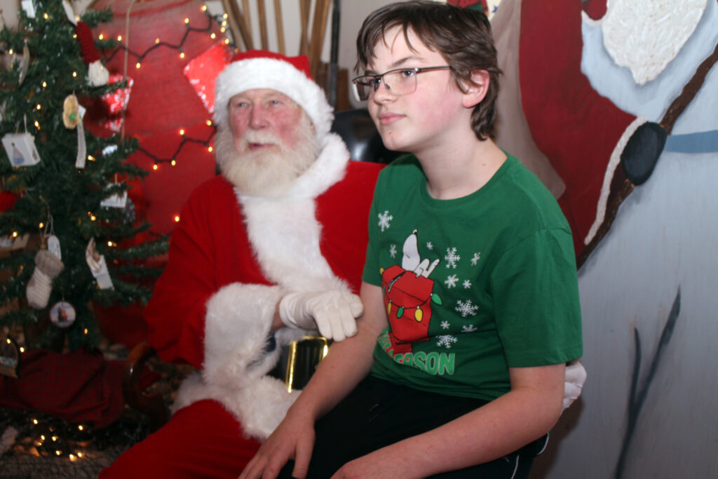 mathews santa Wayne Doubleday, 13