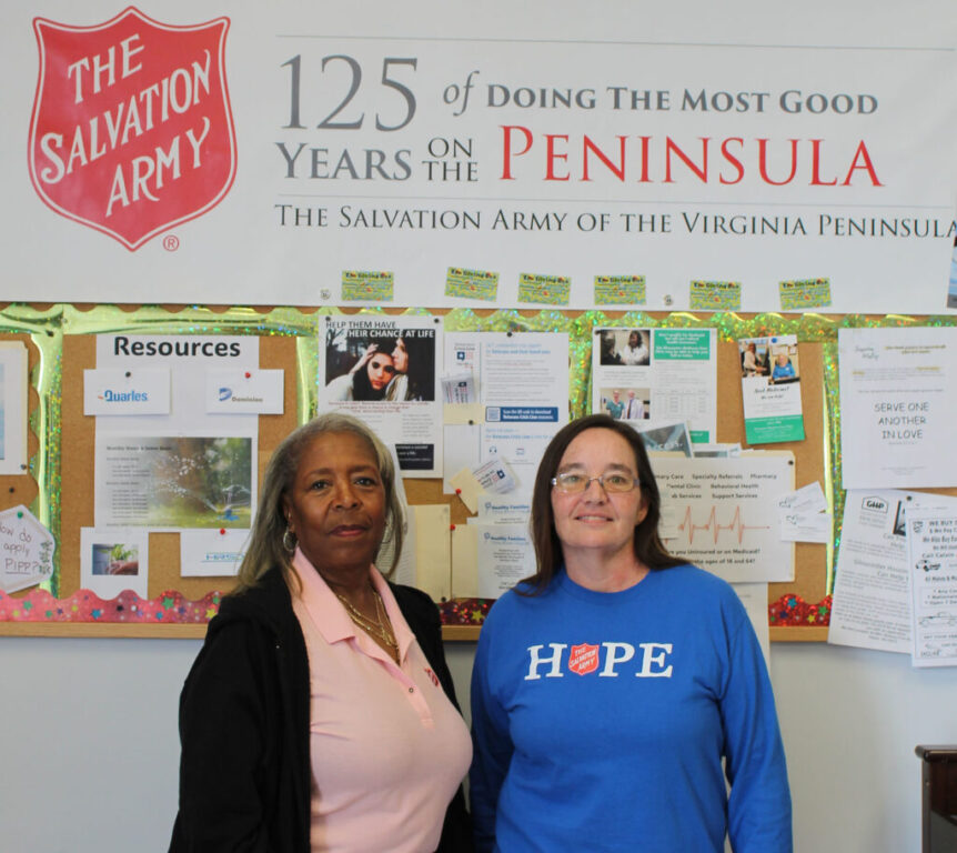 Point, Salvation Army (Photo)