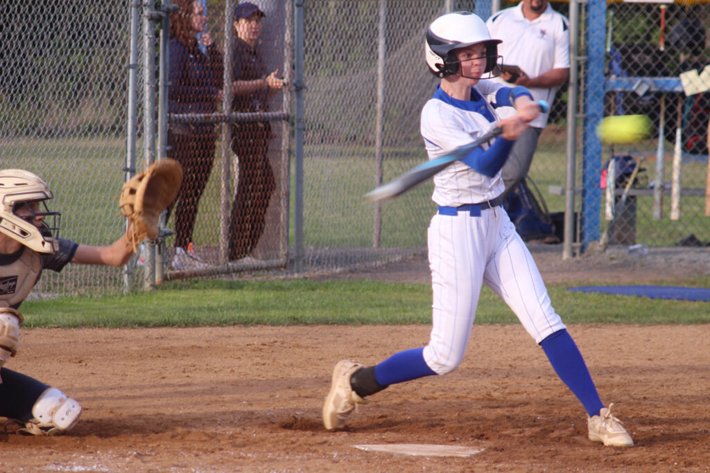 sports mhs softball