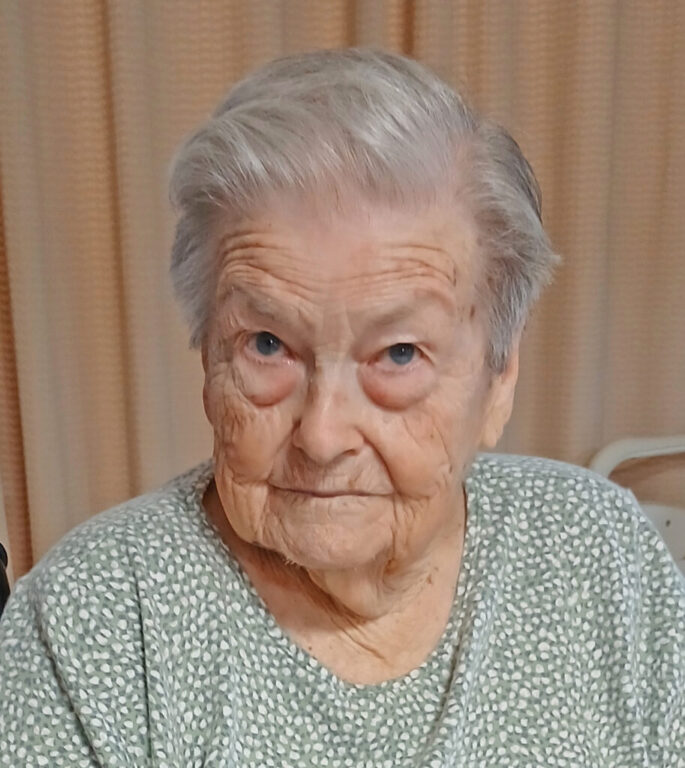 Haywood, Eileen
