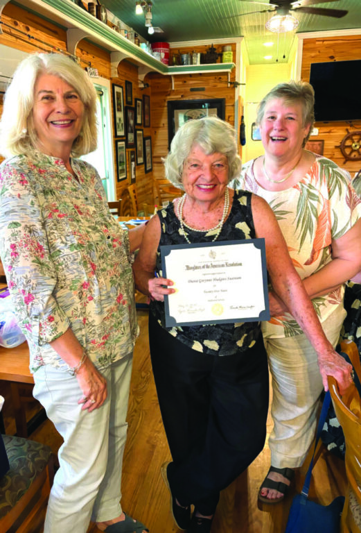 community DAR 25 years