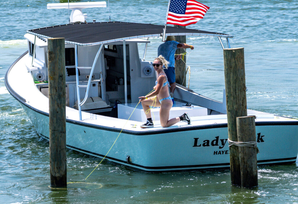 1a boat docking lady luck