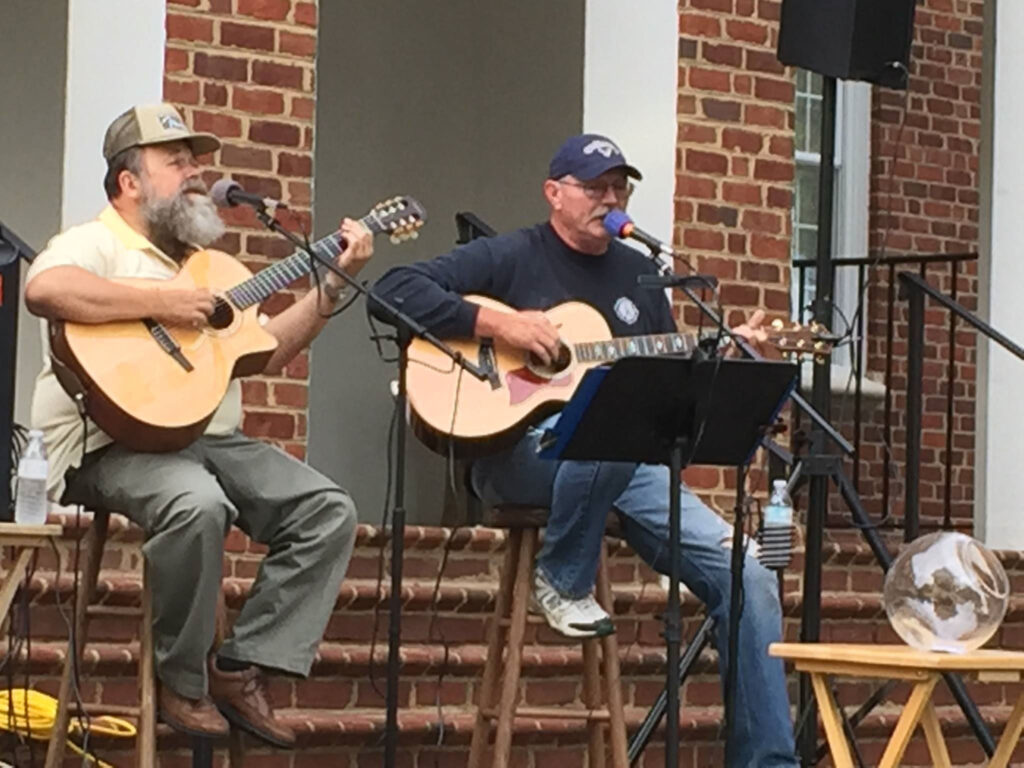 arts concerts on the green toby and larry