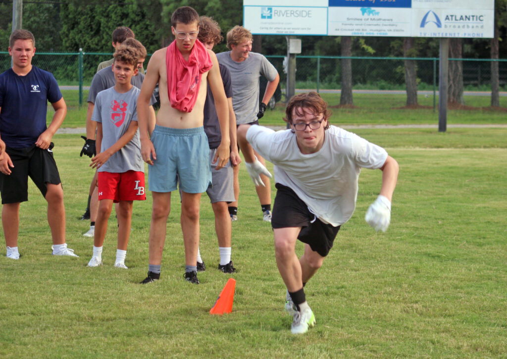 sports mhs football 1