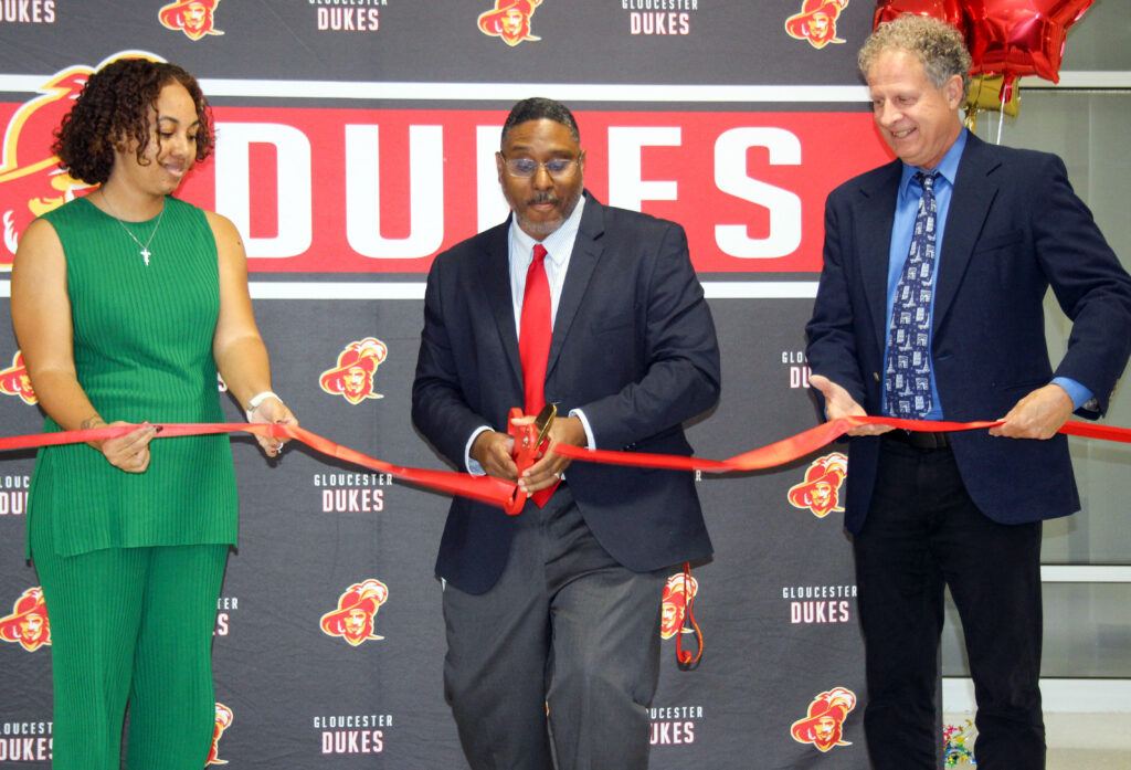 1a ghs ribbon cutting 1