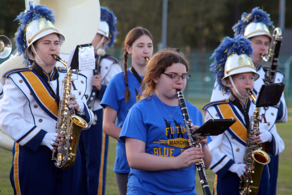 schools mhs band