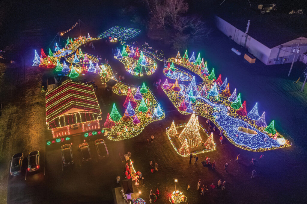 holiday calendar deltaville lights