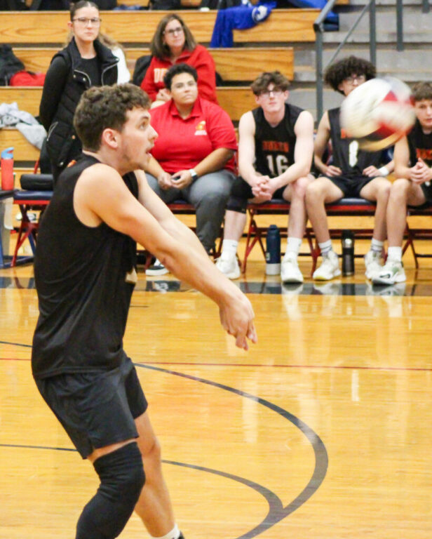 sports ghs boys volleyball 1 simmons