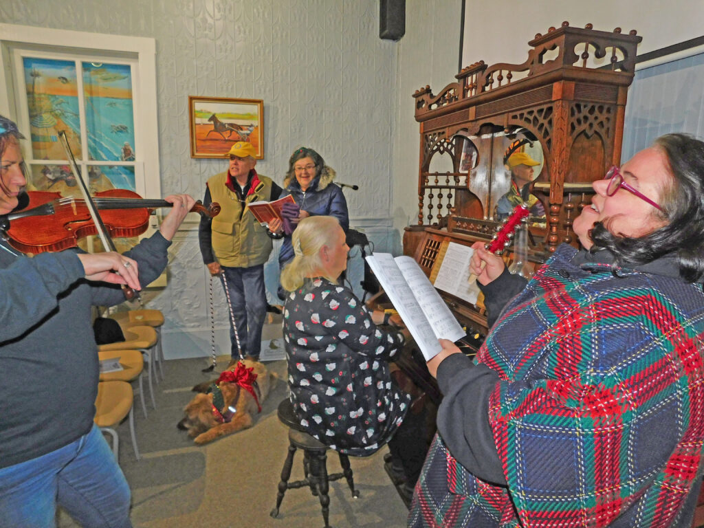 mathews museum carols