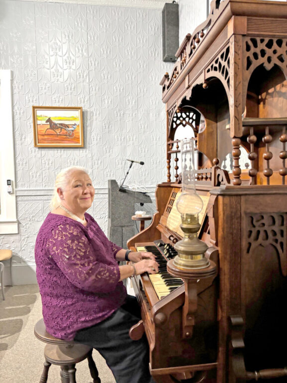mathews museum organ