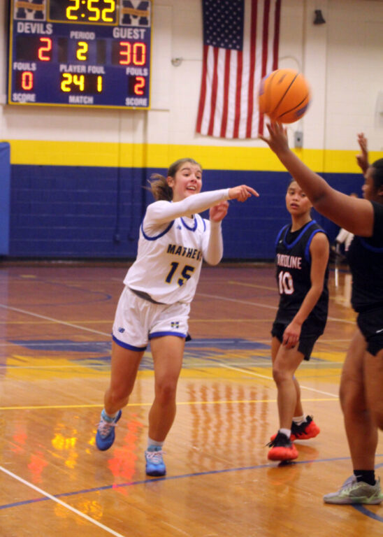 sports mhs varsity girls bball