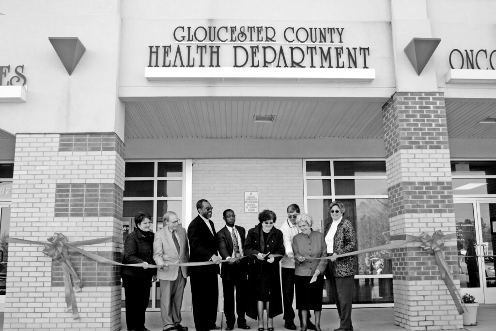 glimpses gloucester HD ribbon cutting 002