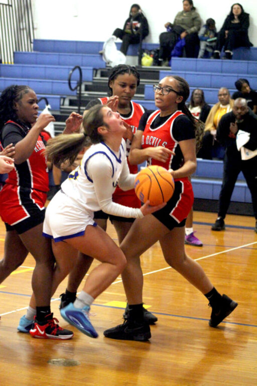 sports mhs varsity girls lyla duff