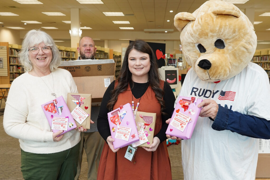 gloucester rudy ruritan top photo