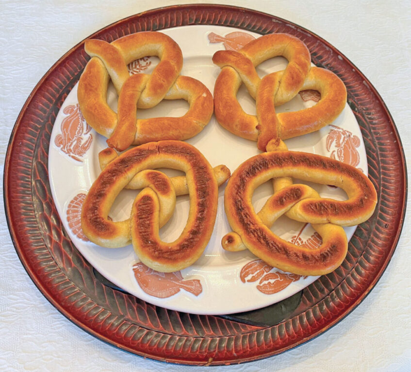 food pretzels rgb