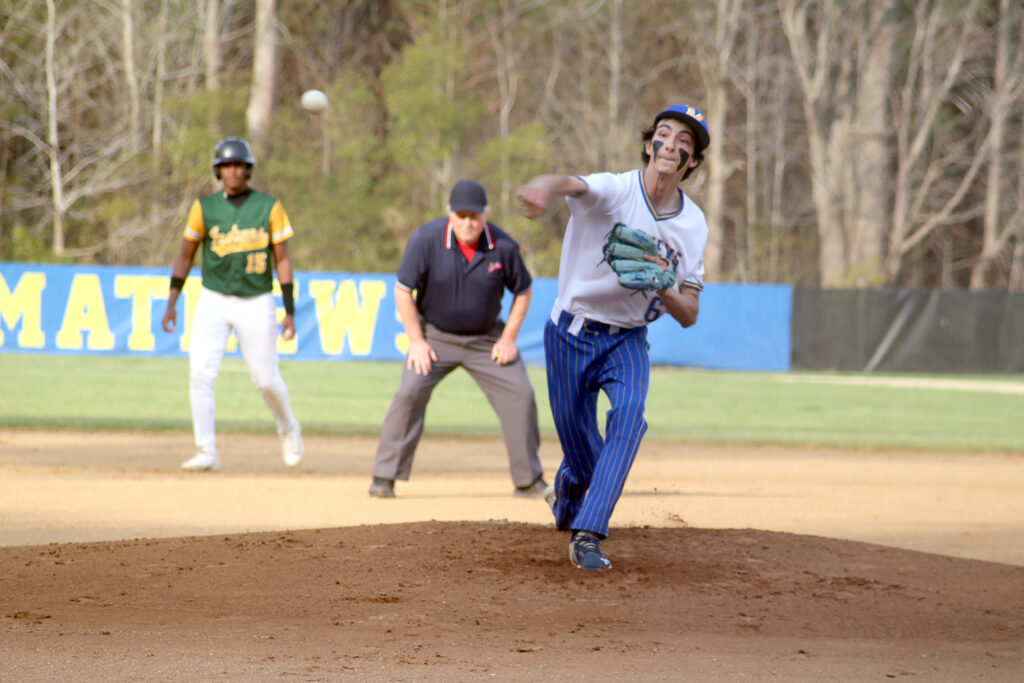 sports mhs baseball Aden Calderin