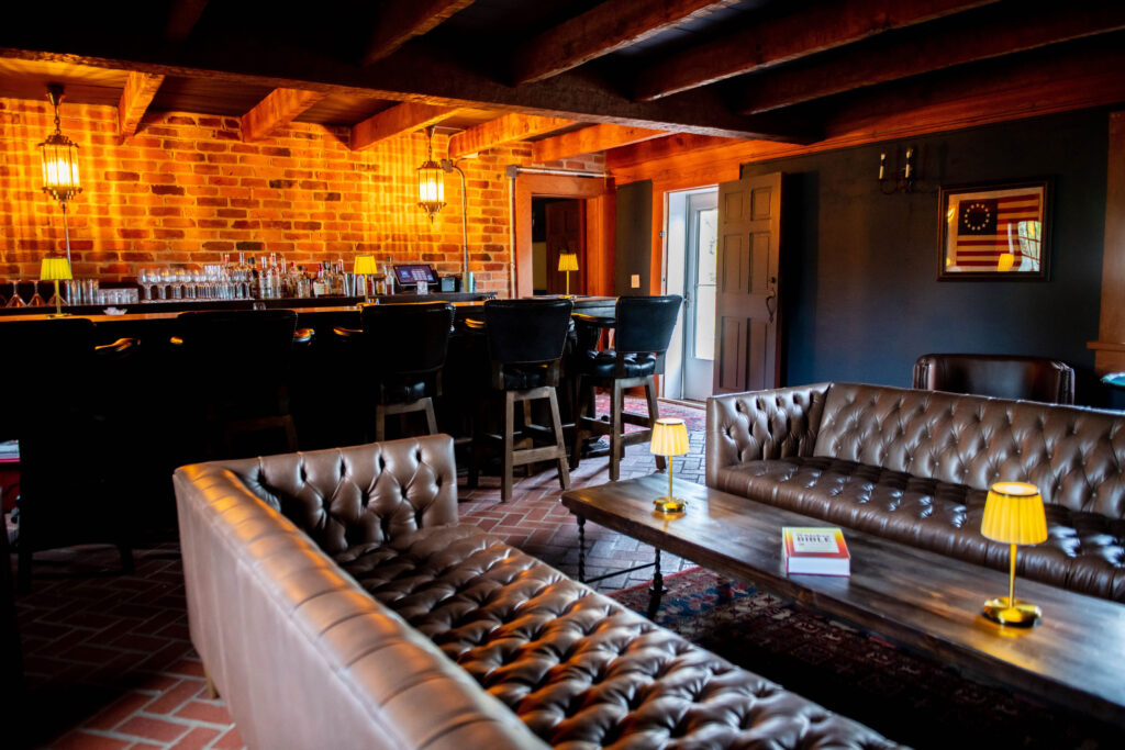 business tavern 1642 opens 1