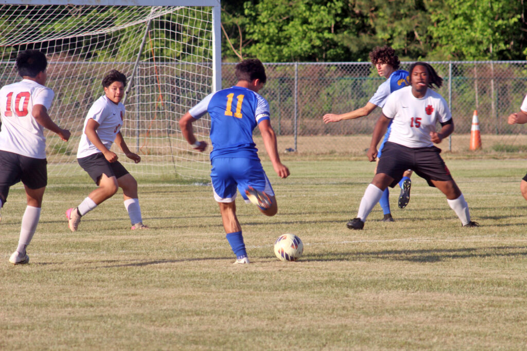 sports mhs boys soccer elias hidalgo