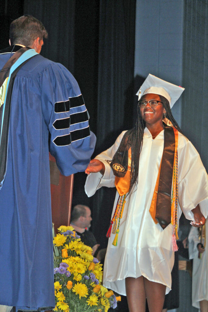 Mathews High School holds graduation ceremony Saturday – Gazette Journal