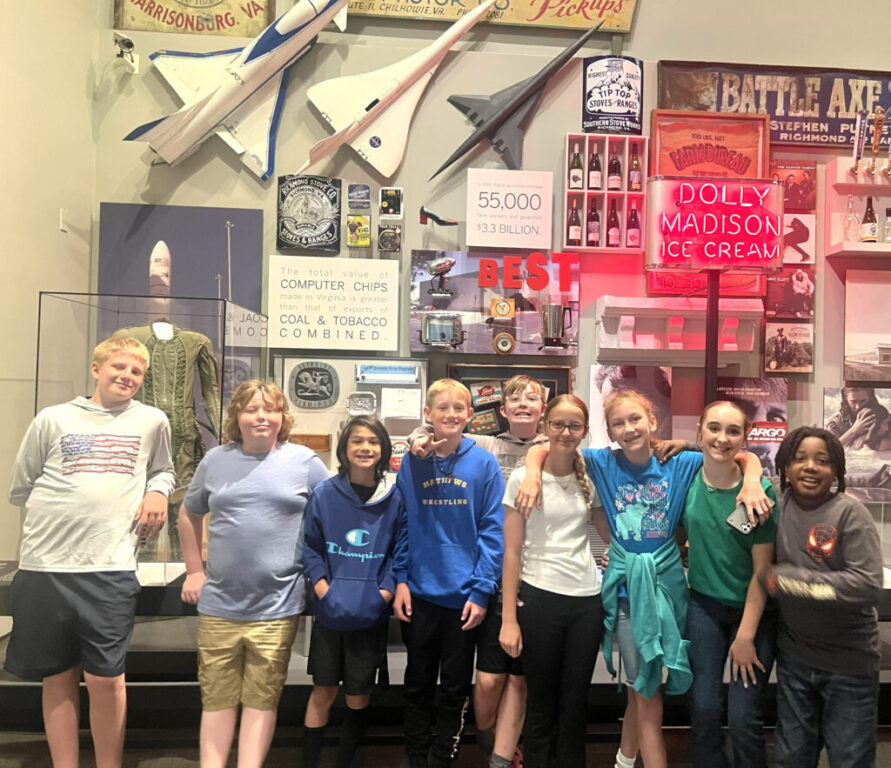 schools sixth grade museum