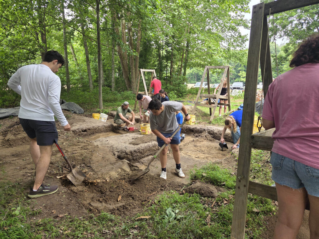 gloucester fairfield dig