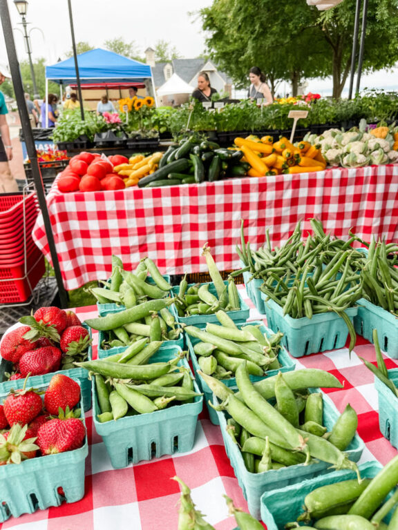 neighbors farmers market