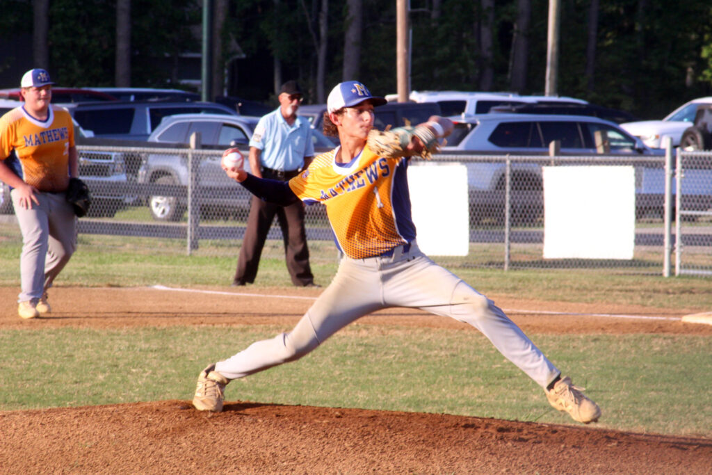 sports mathews senior baseball 1