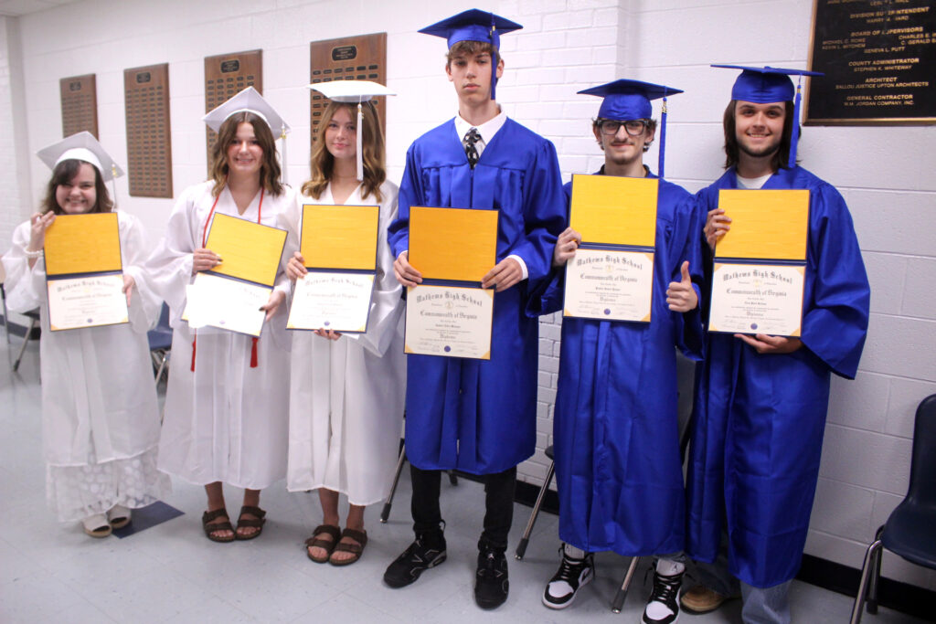 schools mhs summer grads