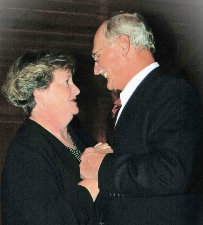 Whitehead James & Mary Color