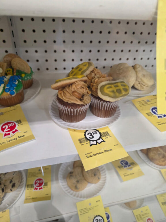 community cupcakes