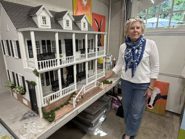 community dollhouse